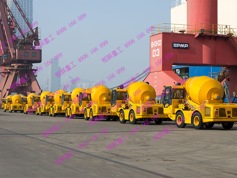 自裝料攪拌車出口古巴——在連云港港水泥攪拌車裝船前序