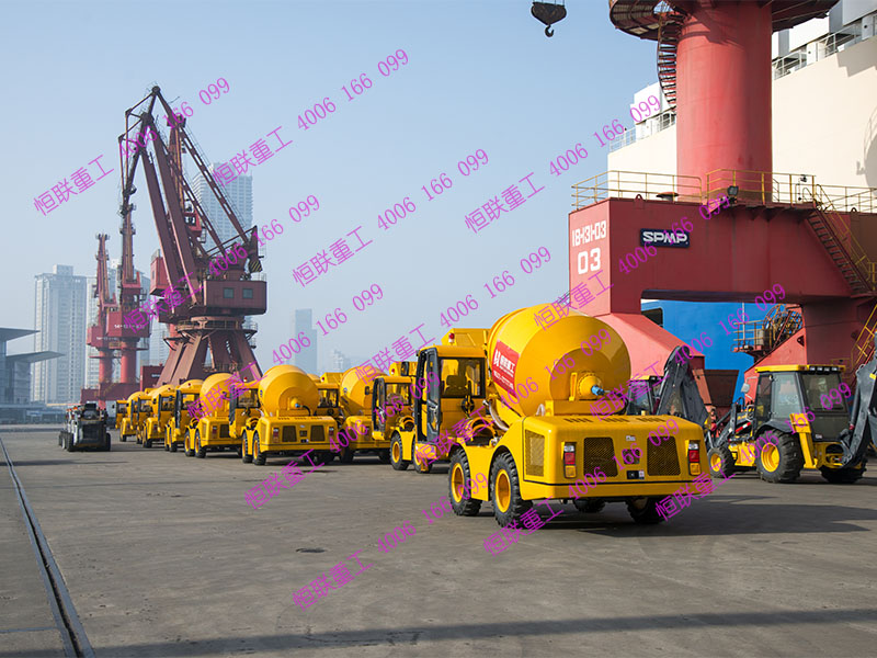 自裝料攪拌車出口古巴——在連云港港水泥攪拌車裝船前序