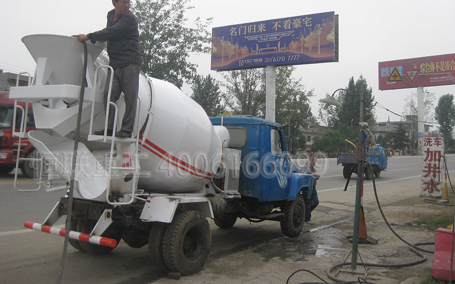 南駿農用車改裝小型攪拌車