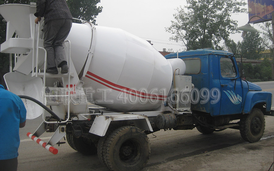 南駿農用車改裝小型攪拌車